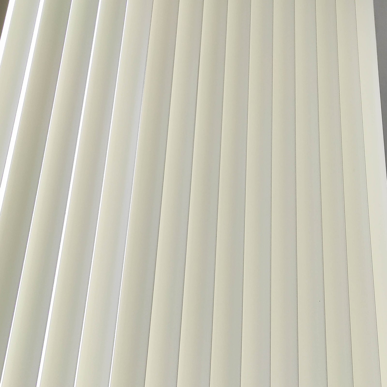 03-persianas-para-oficina-persianas-horizontales-pvc