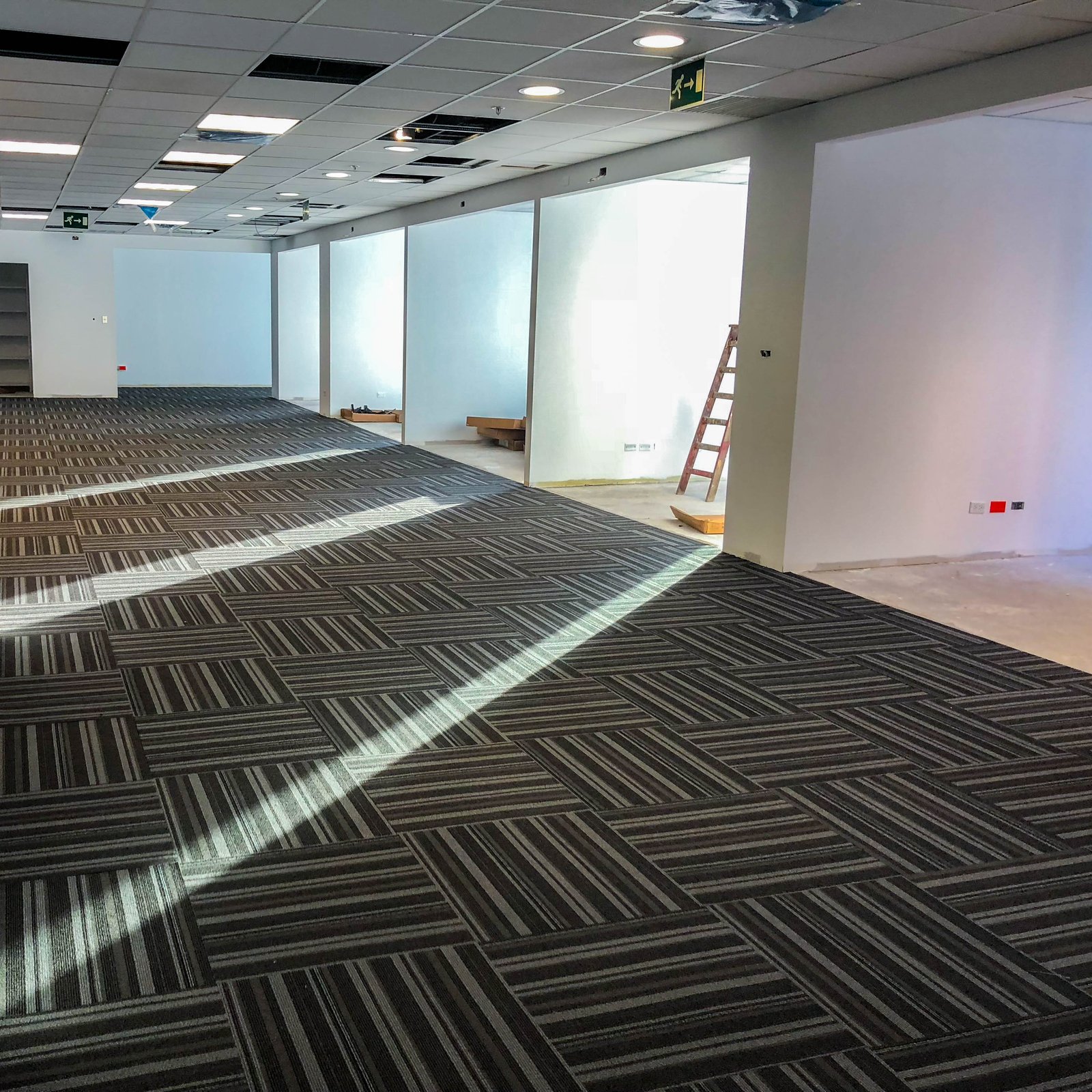 03-alfombra-modular-para-oficina